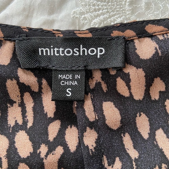 Mittoshop Popover Blouse V Neck Elbow Sleeve Oversized Black and Brown Size S - Picture 3 of 9